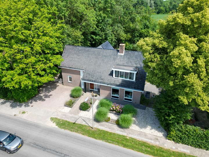 Foto 82 van Mensingeweersterweg 2-B