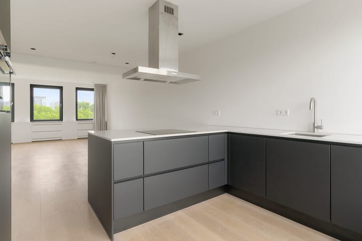 Foto 13 van Van Nijenrodeweg 500