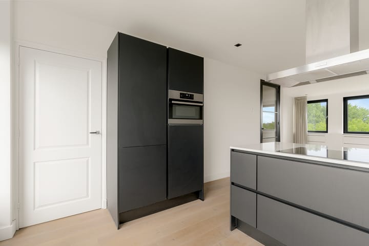 Foto 14 van Van Nijenrodeweg 500