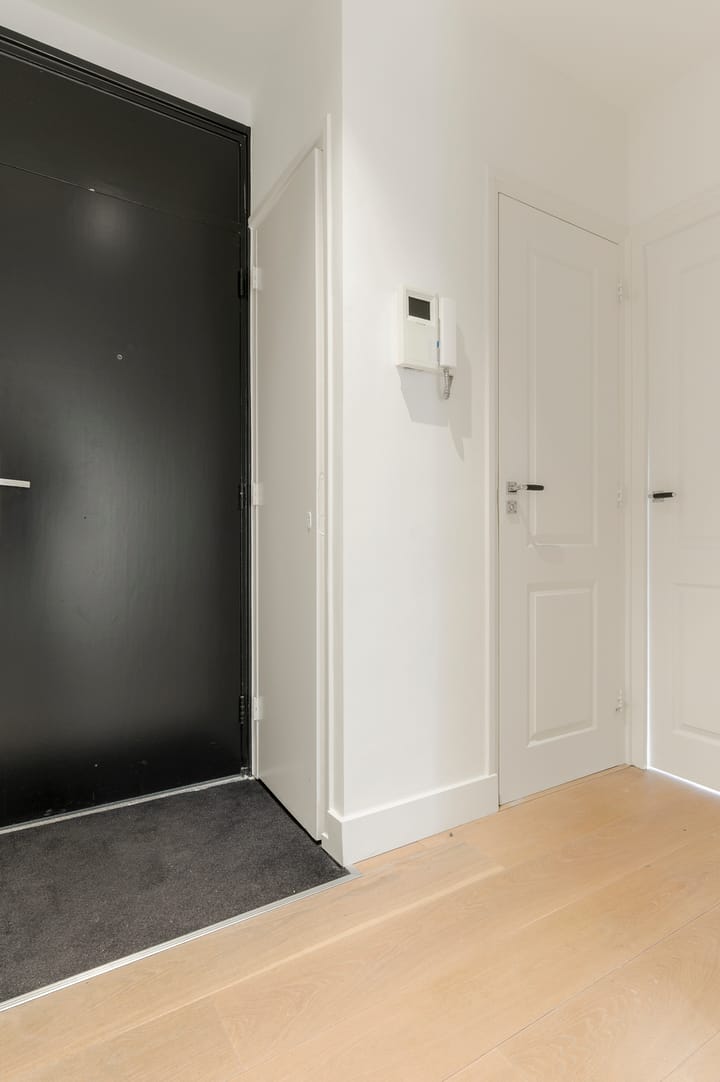 Foto 16 van Van Nijenrodeweg 500