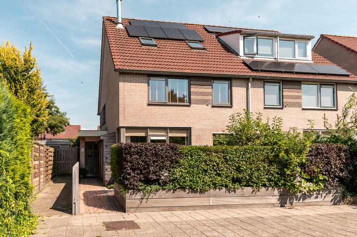 Foto 1 van Oderstraat 1