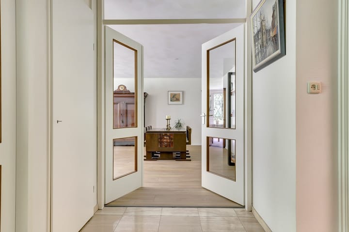 Photo 6 of Anna Paulownaplein 6