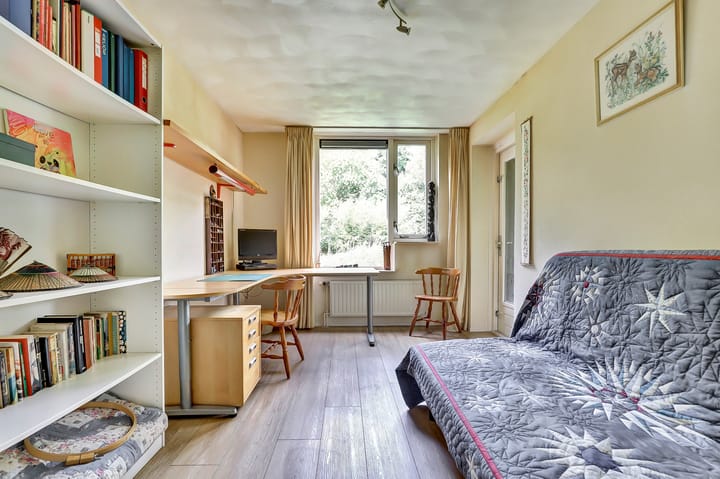 Photo 19 of Anna Paulownaplein 6