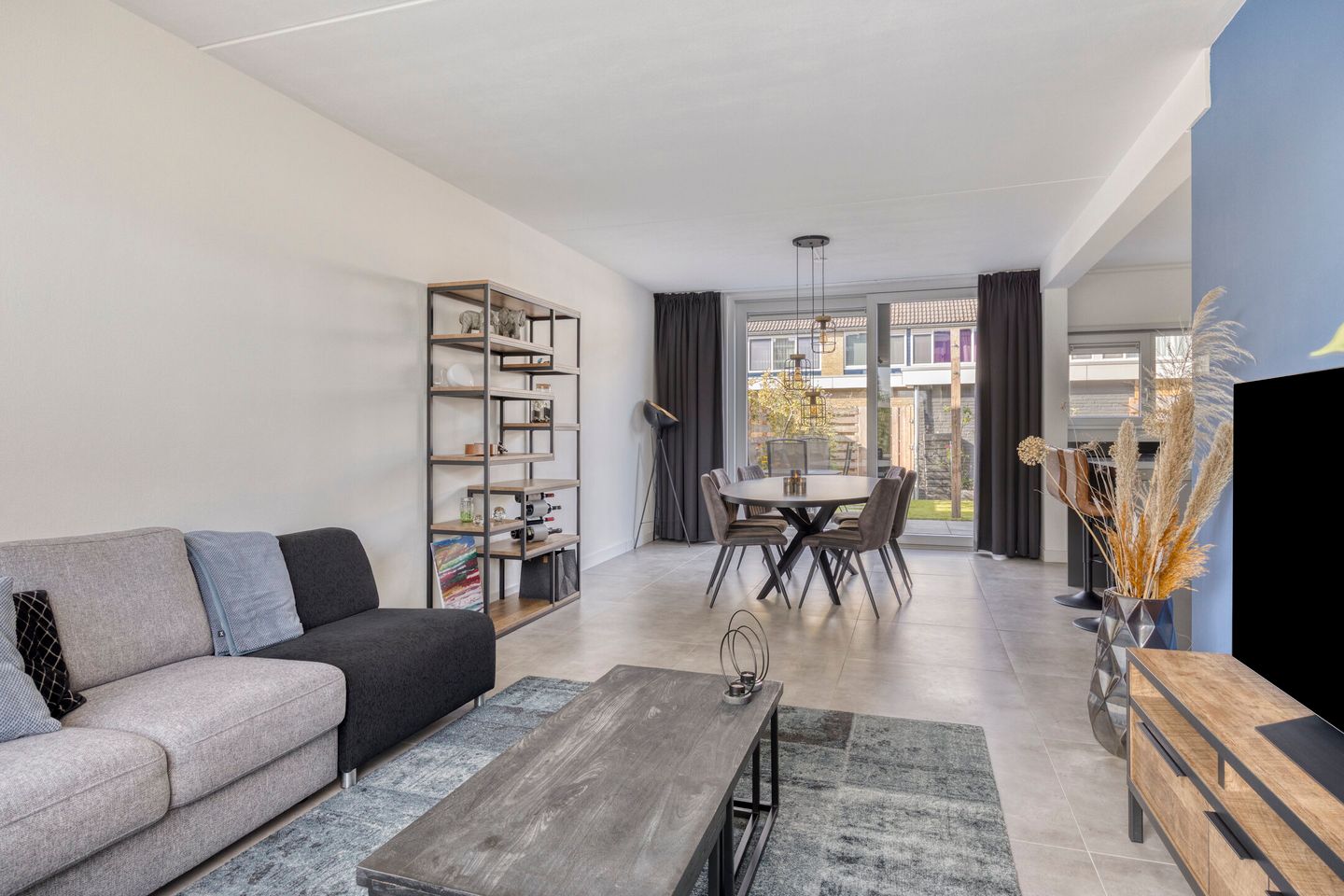 Photo 5 of Donaustraat 8