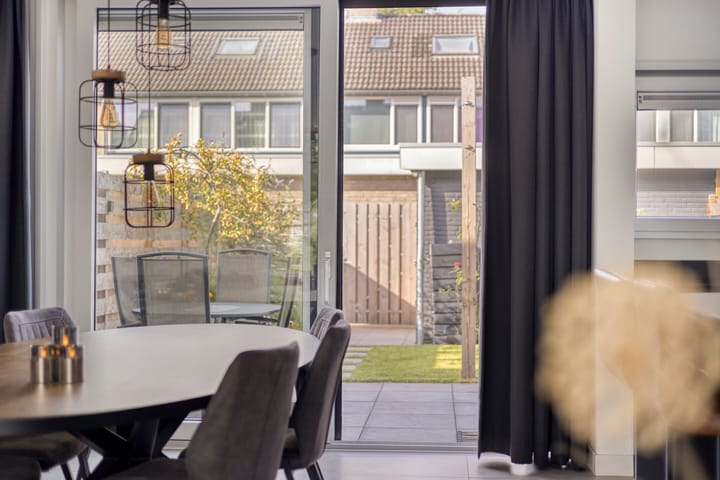 Foto 16 van Donaustraat 8