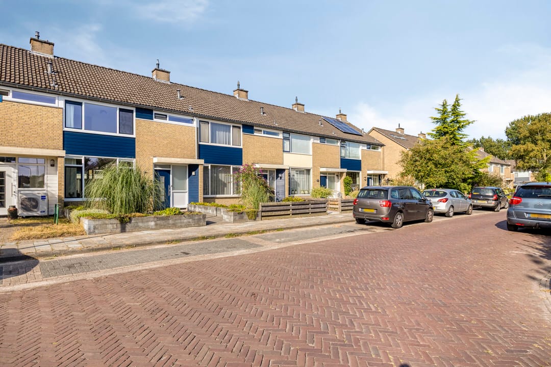 Photo 37 of Donaustraat 8