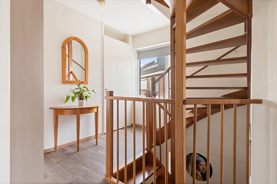 Foto 41 van Weegbree 8