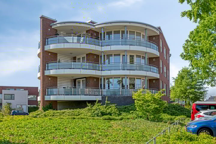 Foto 1 van Blauwven 99