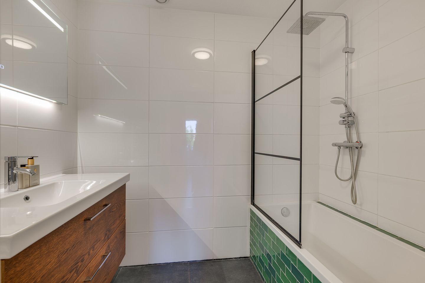 Photo 14 of Havenstraat 18-AP16