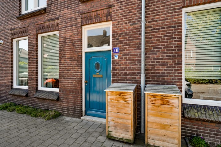 Photo 2 of Robert Regoutstraat 40