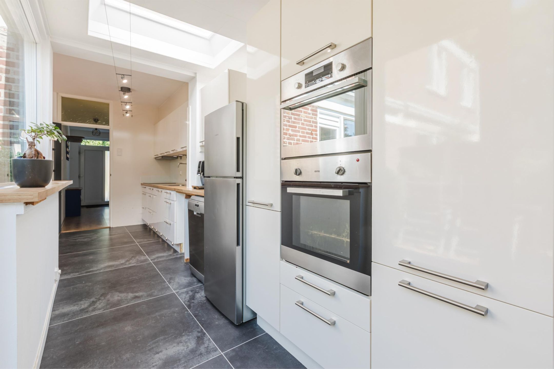 Foto 21 van Ruys de Beerenbrouckstraat 109