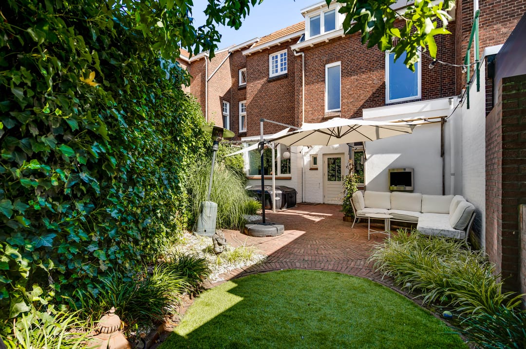 Photo 17 of Robert Regoutstraat 40