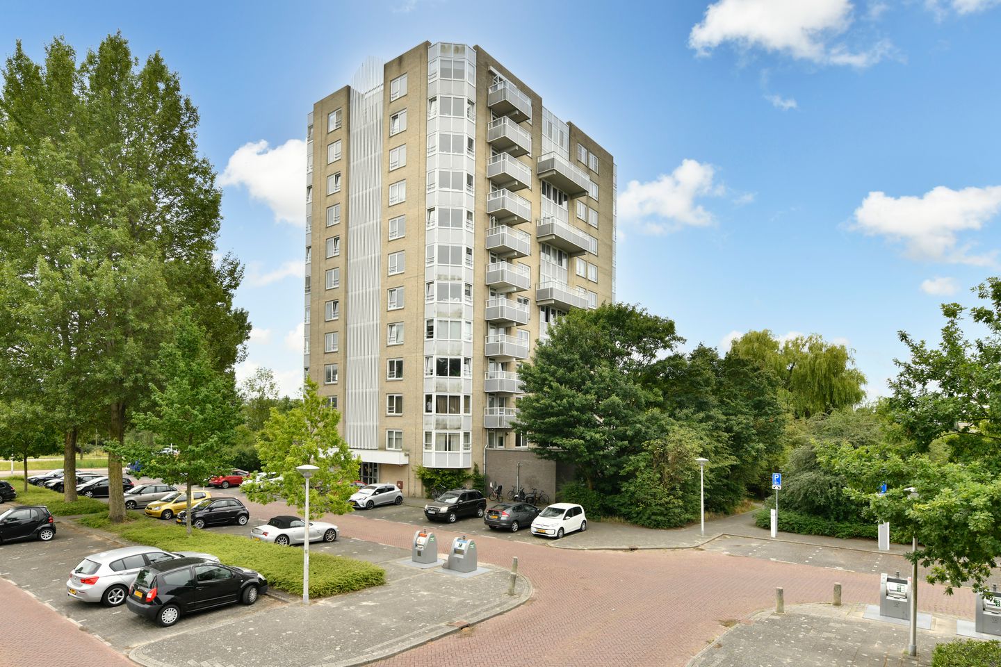 Foto 19 van Rosa Spierlaan 396