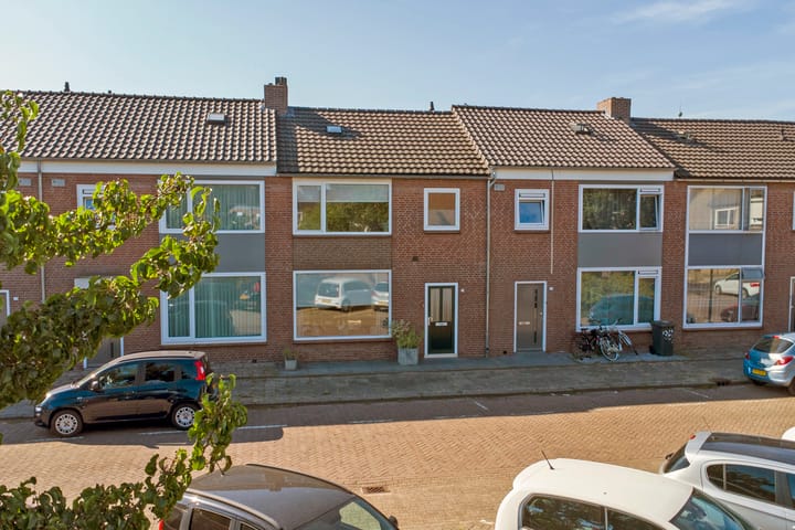 Foto 38 van Kardinaal de Jongstraat 17