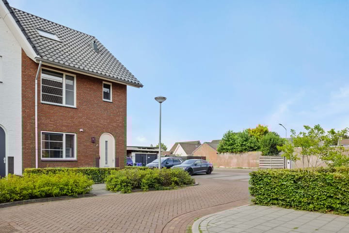 Foto 38 van Meerkensloop 23