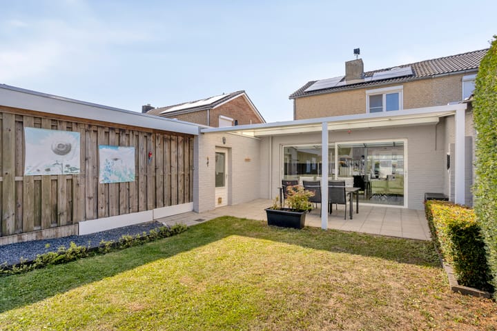 Photo 5 of Rooseveltstraat 64