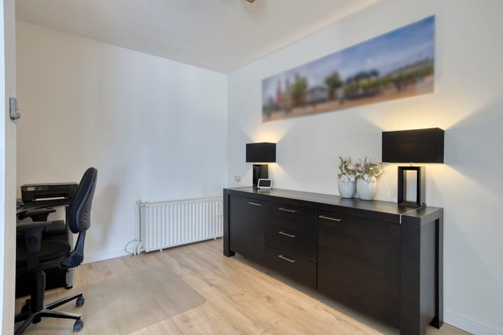 Photo 9 of Rooseveltstraat 64