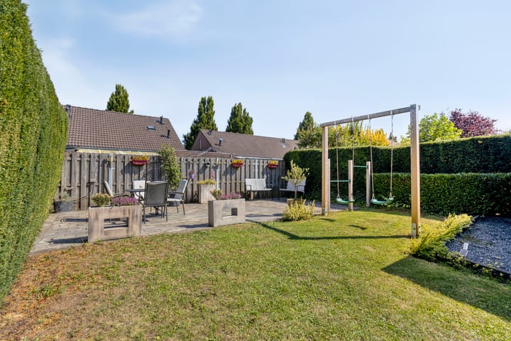 Photo 19 of Rooseveltstraat 64