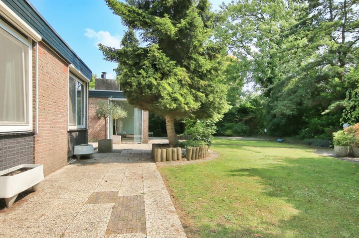 Foto 38 van Robert Kochstraat 6