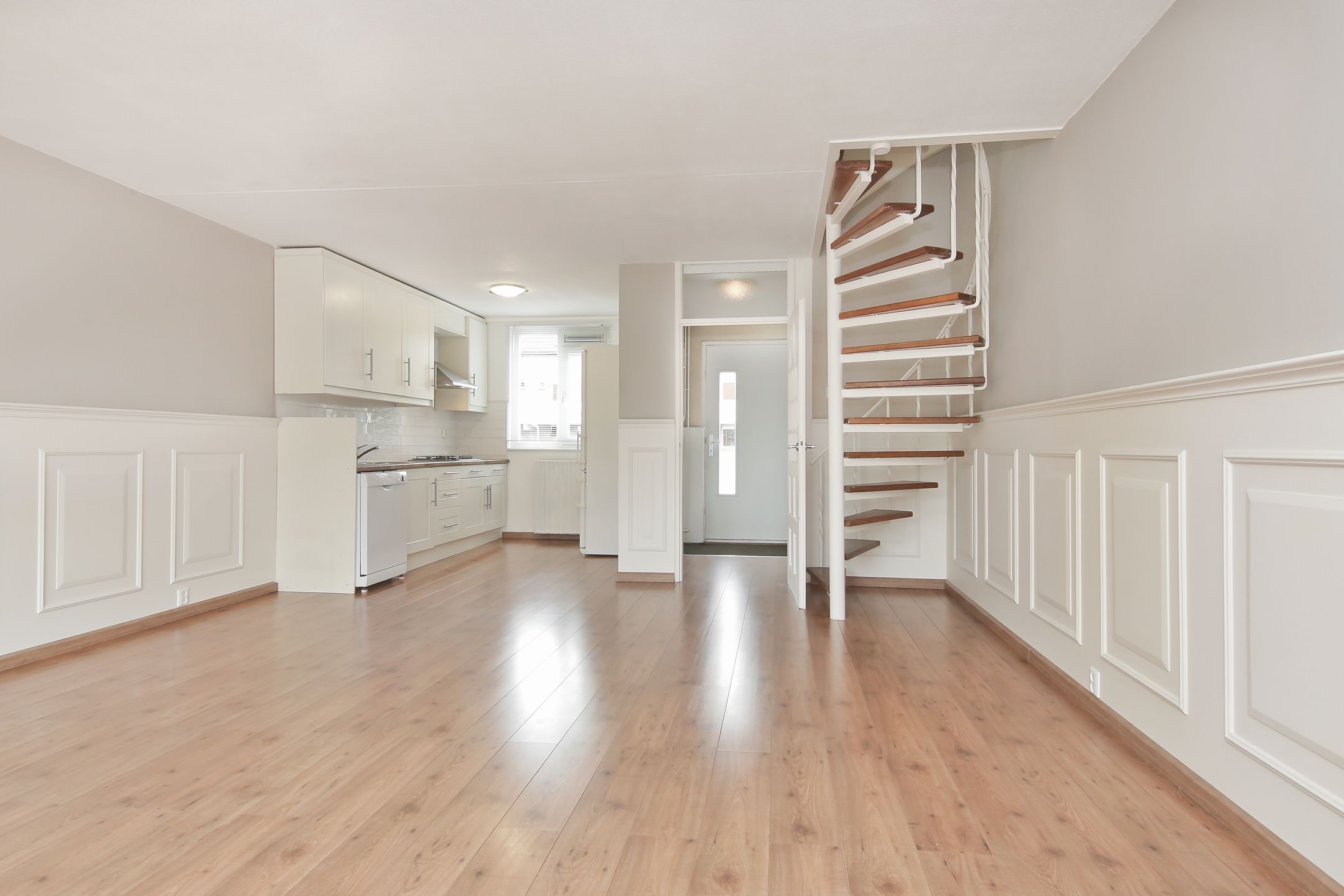 Photo 3 of Thomsonstraat 81