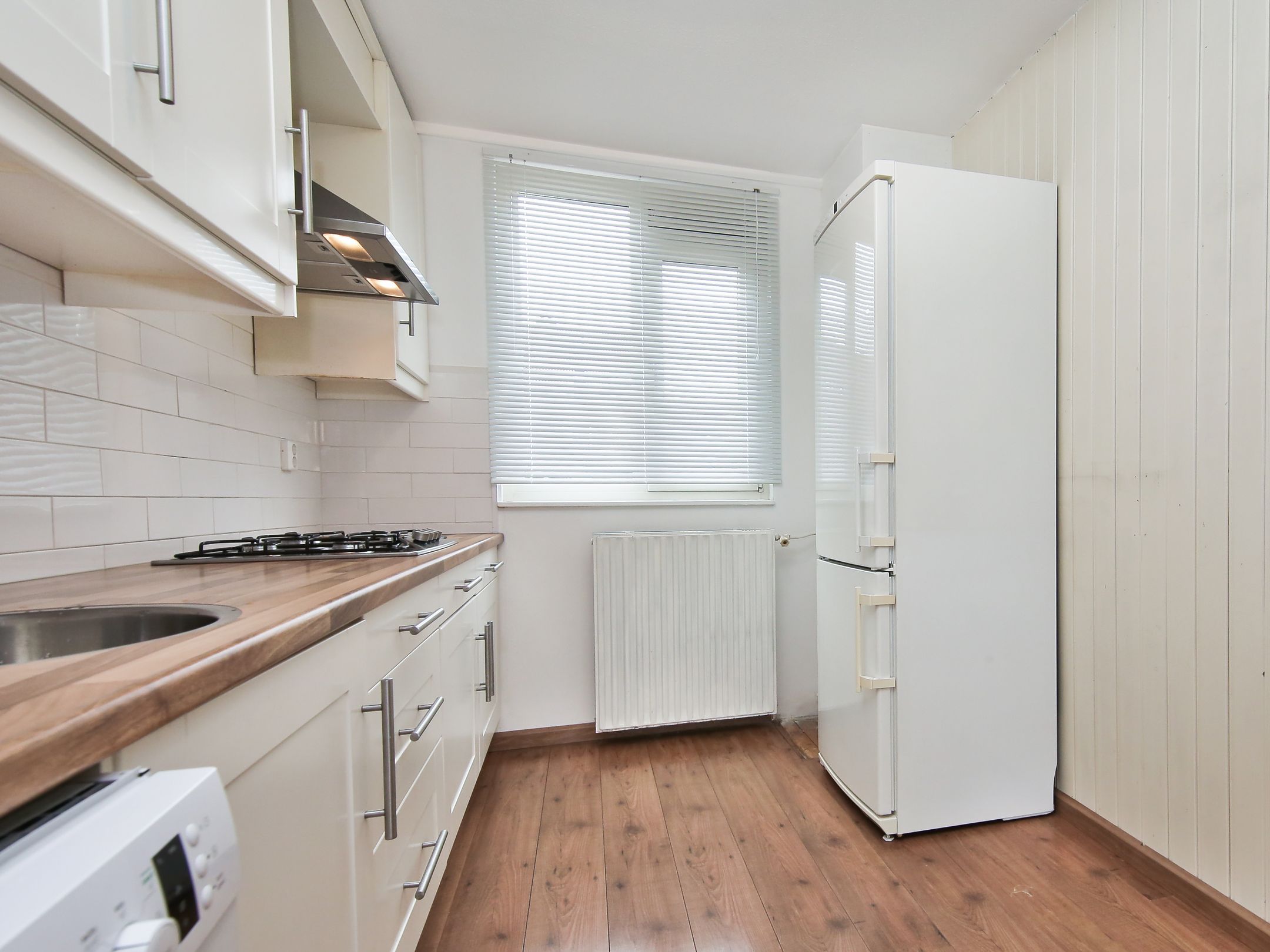 Photo 21 of Thomsonstraat 81