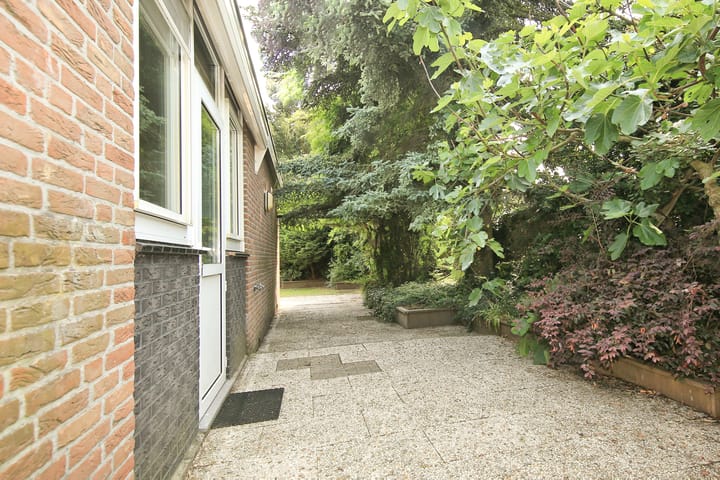 Foto 72 van Robert Kochstraat 6