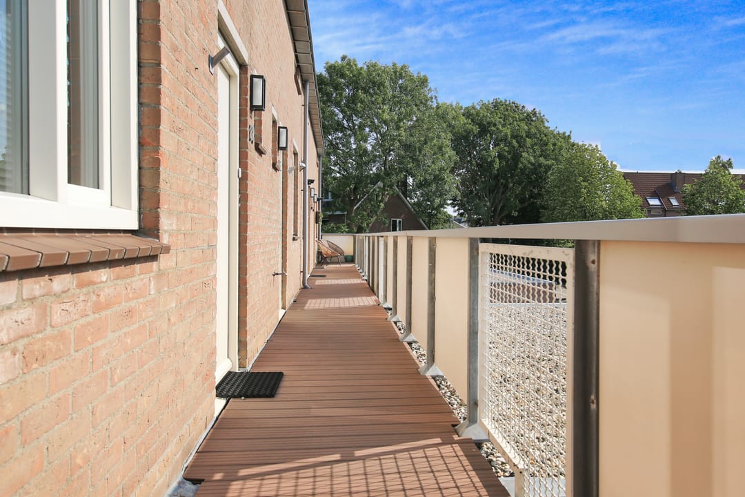 Photo 38 of Thomsonstraat 81