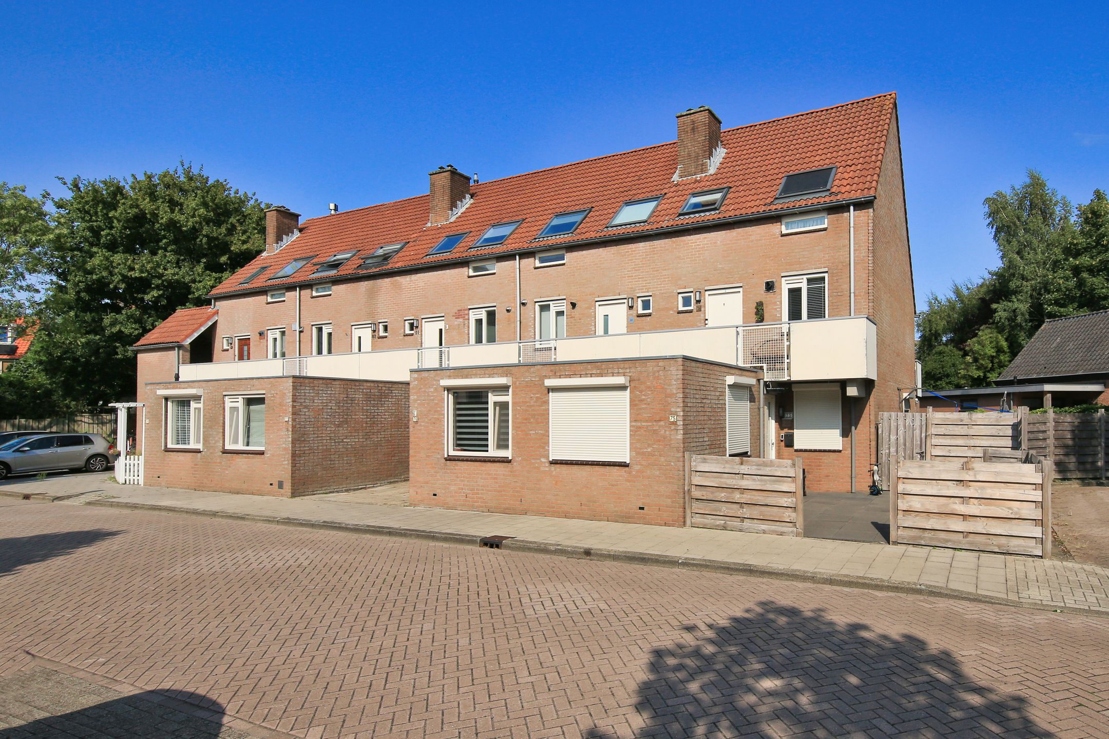 Photo 39 of Thomsonstraat 81