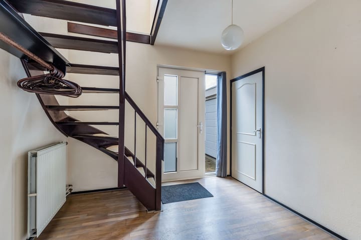 Foto 14 van De Finne 9