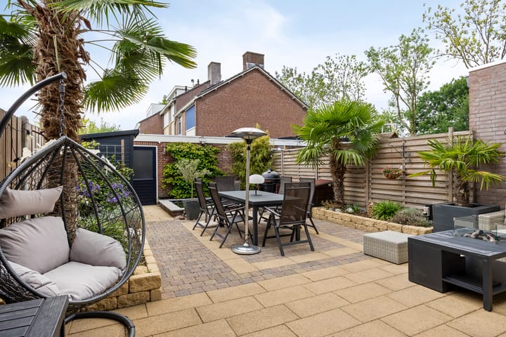 Photo 4 of Merelstraat 15