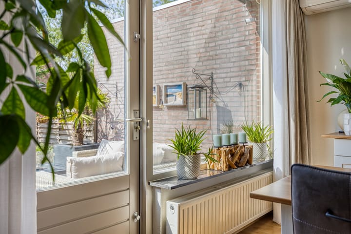 Photo 16 of Merelstraat 15