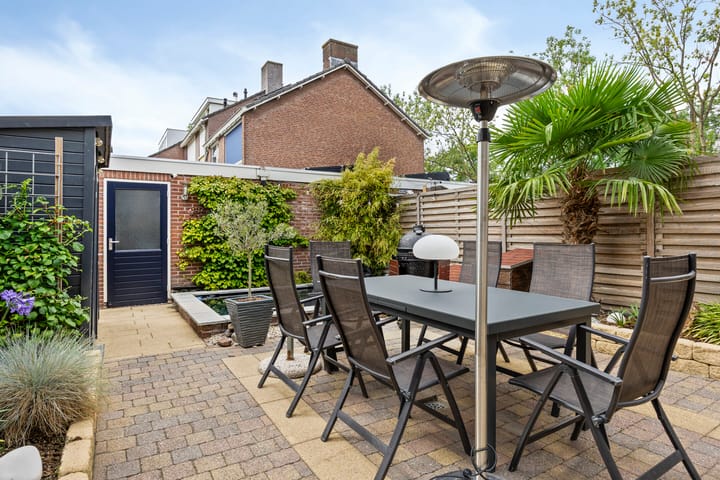 Photo 30 of Merelstraat 15