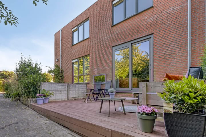 Photo 12 of Bruggestraat 13