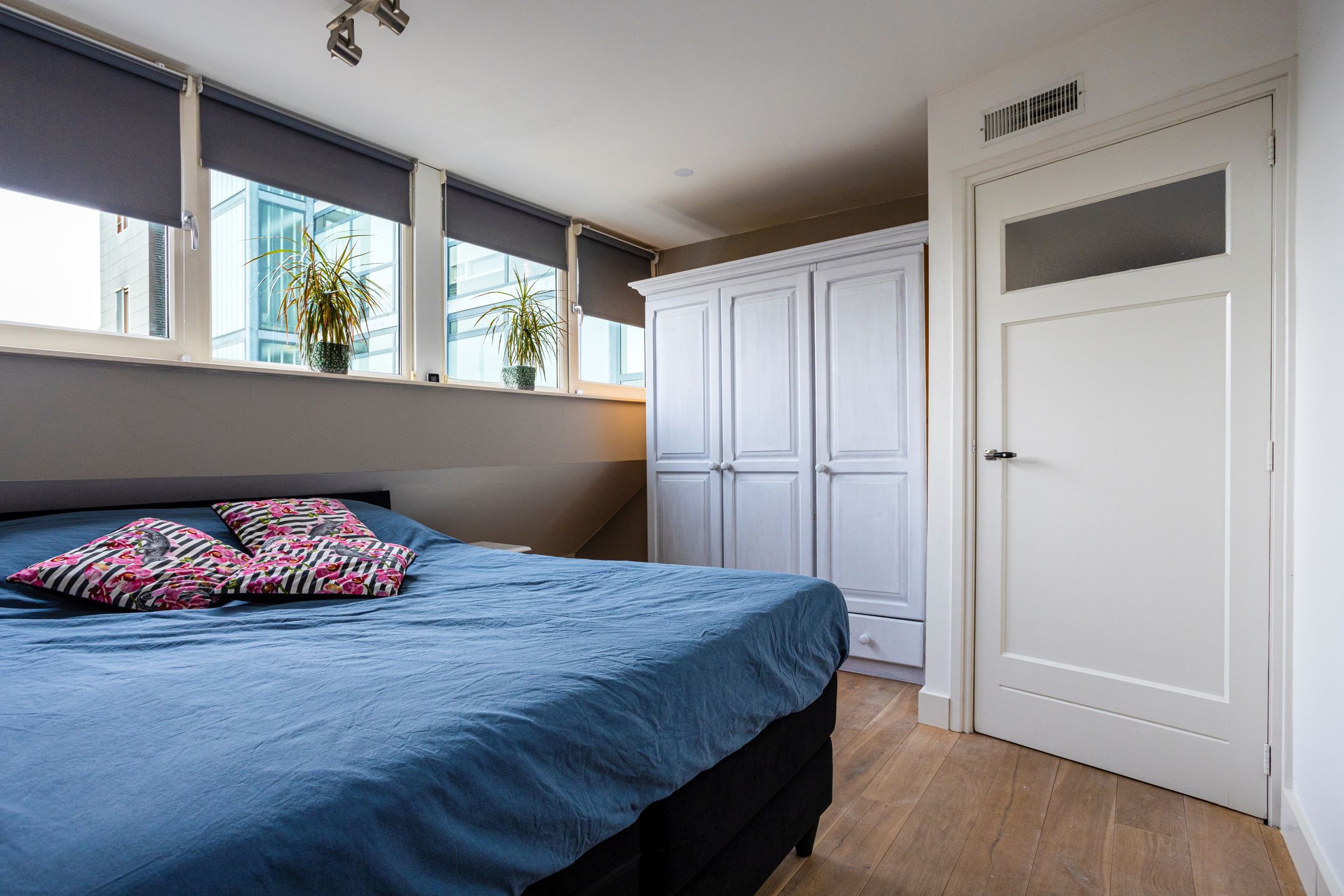 Foto 24 van Houtstraat 12-A