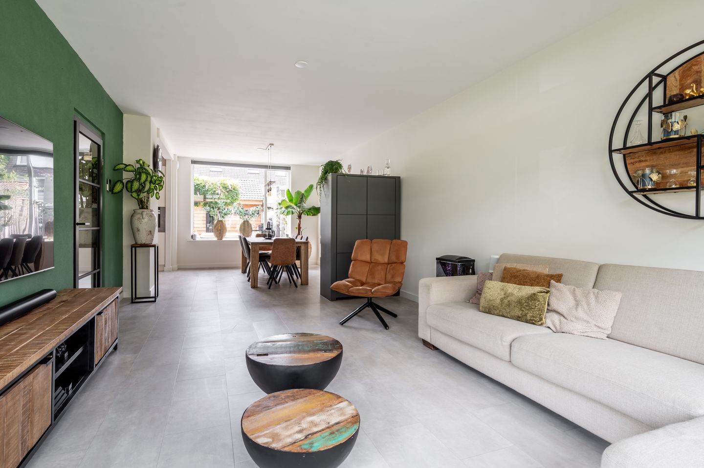 Foto 4 van Beneluxlaan 46