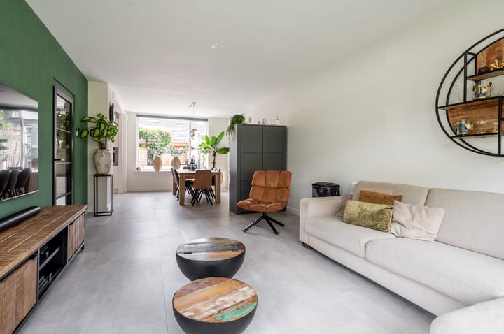 Foto 4 van Beneluxlaan 46