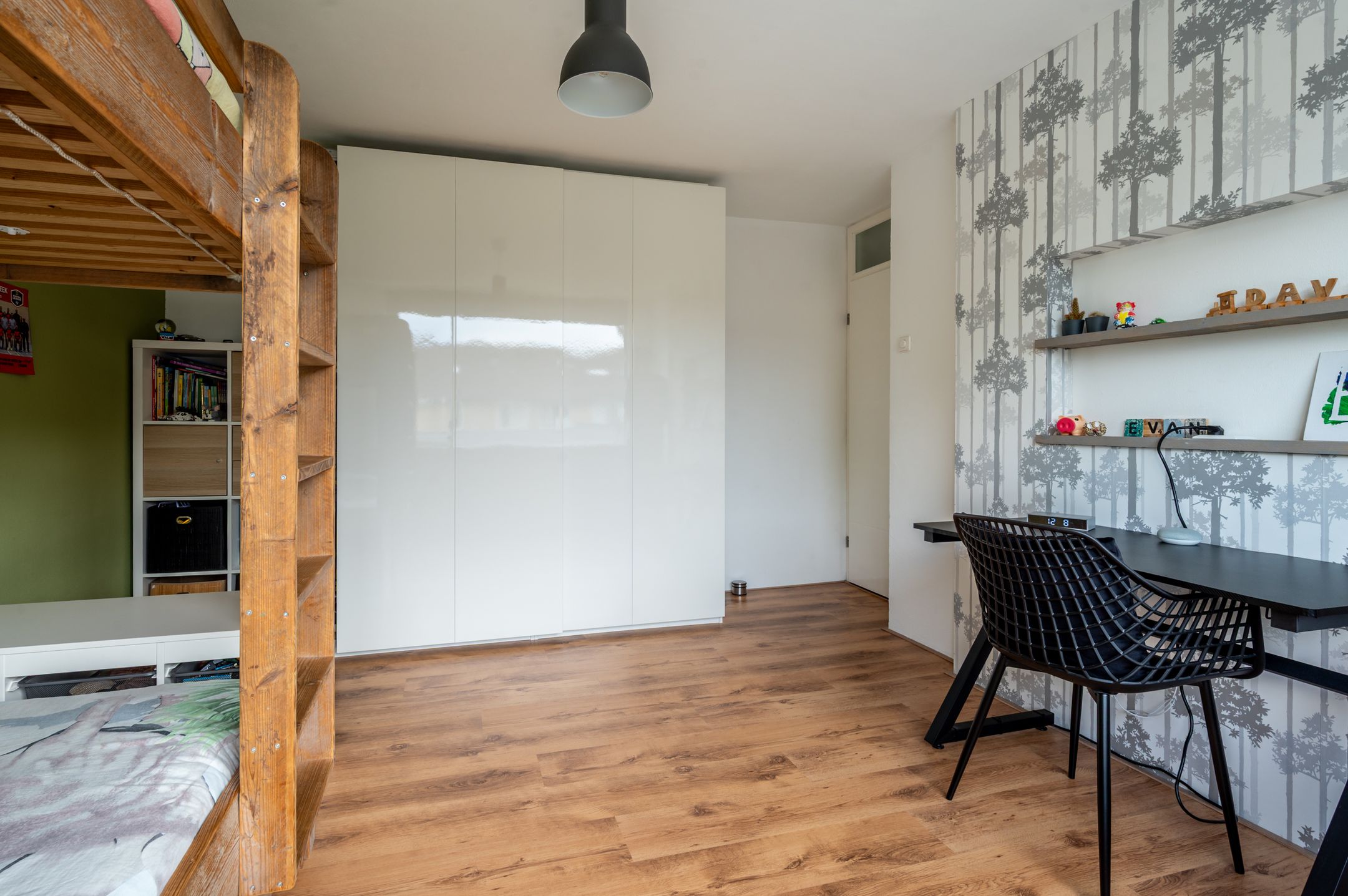 Foto 18 van Beneluxlaan 46