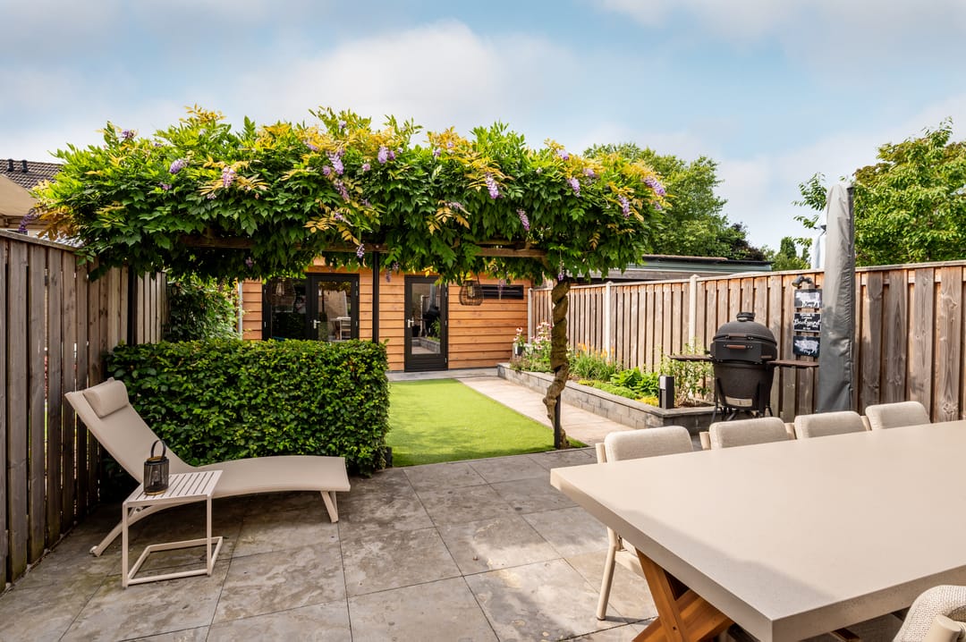 Foto 32 van Beneluxlaan 46