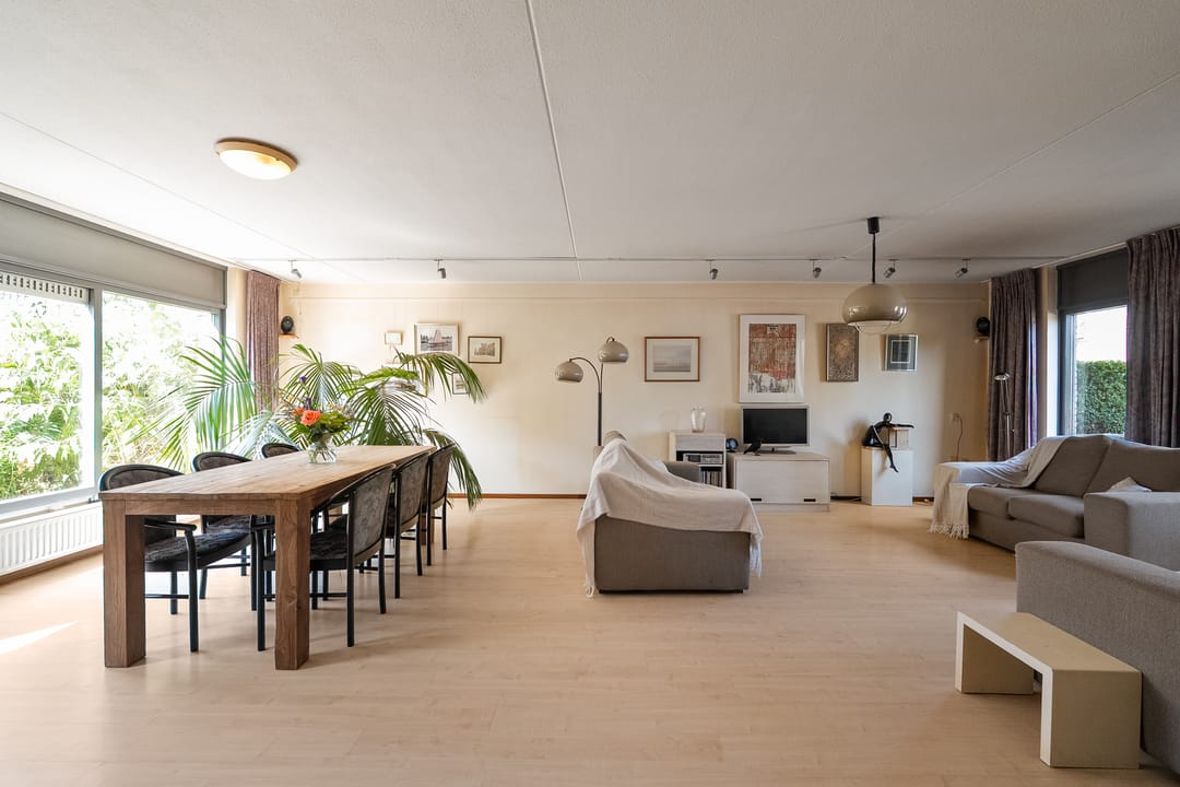 Foto 2 van Kruiszwin 5730