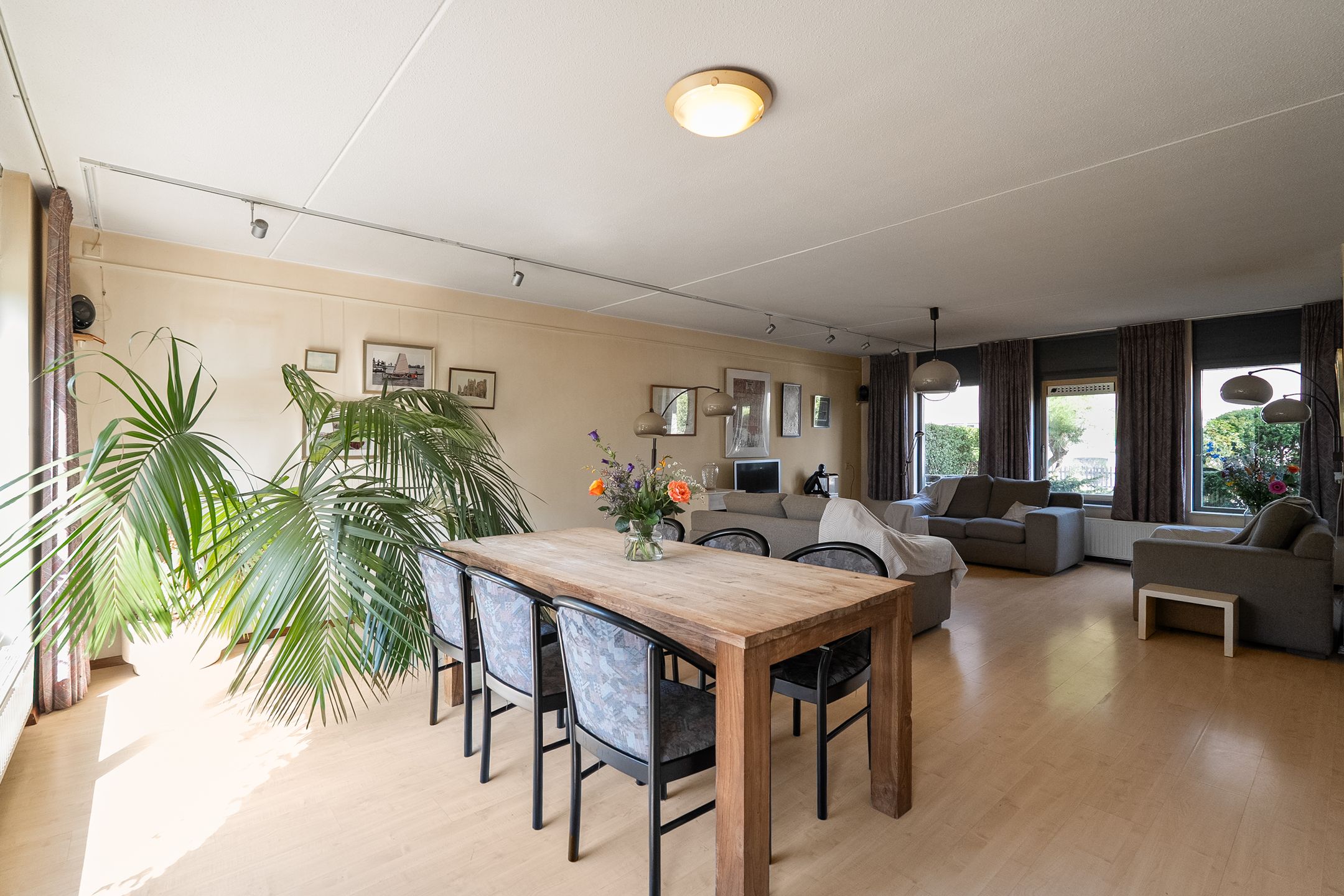 Foto 6 van Kruiszwin 5730