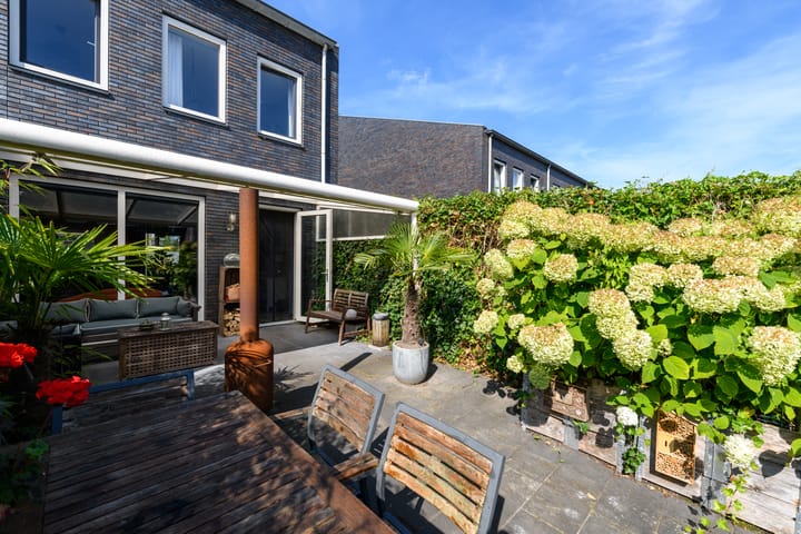 Foto 32 van Henriëtte Roland Holstweg 14