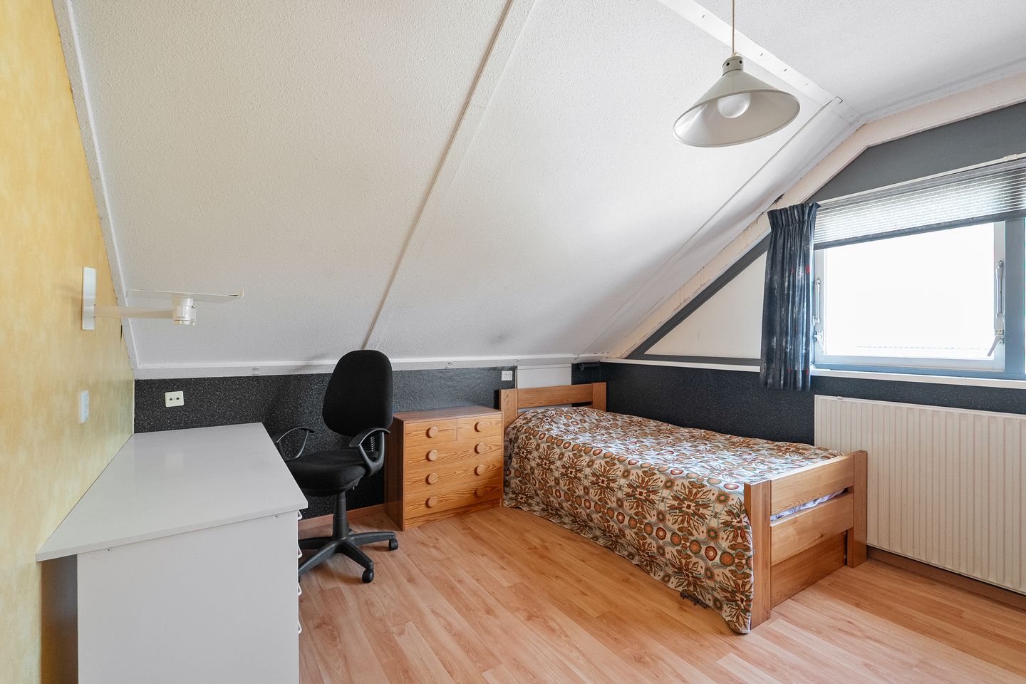 Foto 14 van Kruiszwin 5730