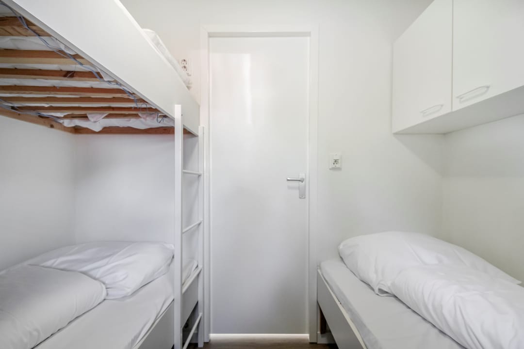 Photo 13 of Loverensestraat 11-A26