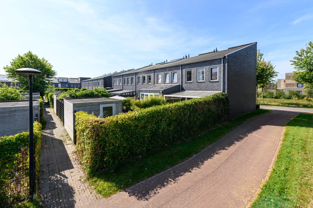 Photo 41 of Henriëtte Roland Holstweg 14