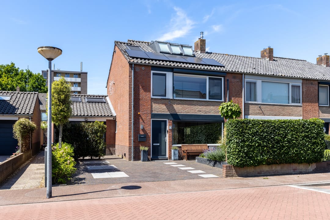 Photo 2 of Marconistraat 12