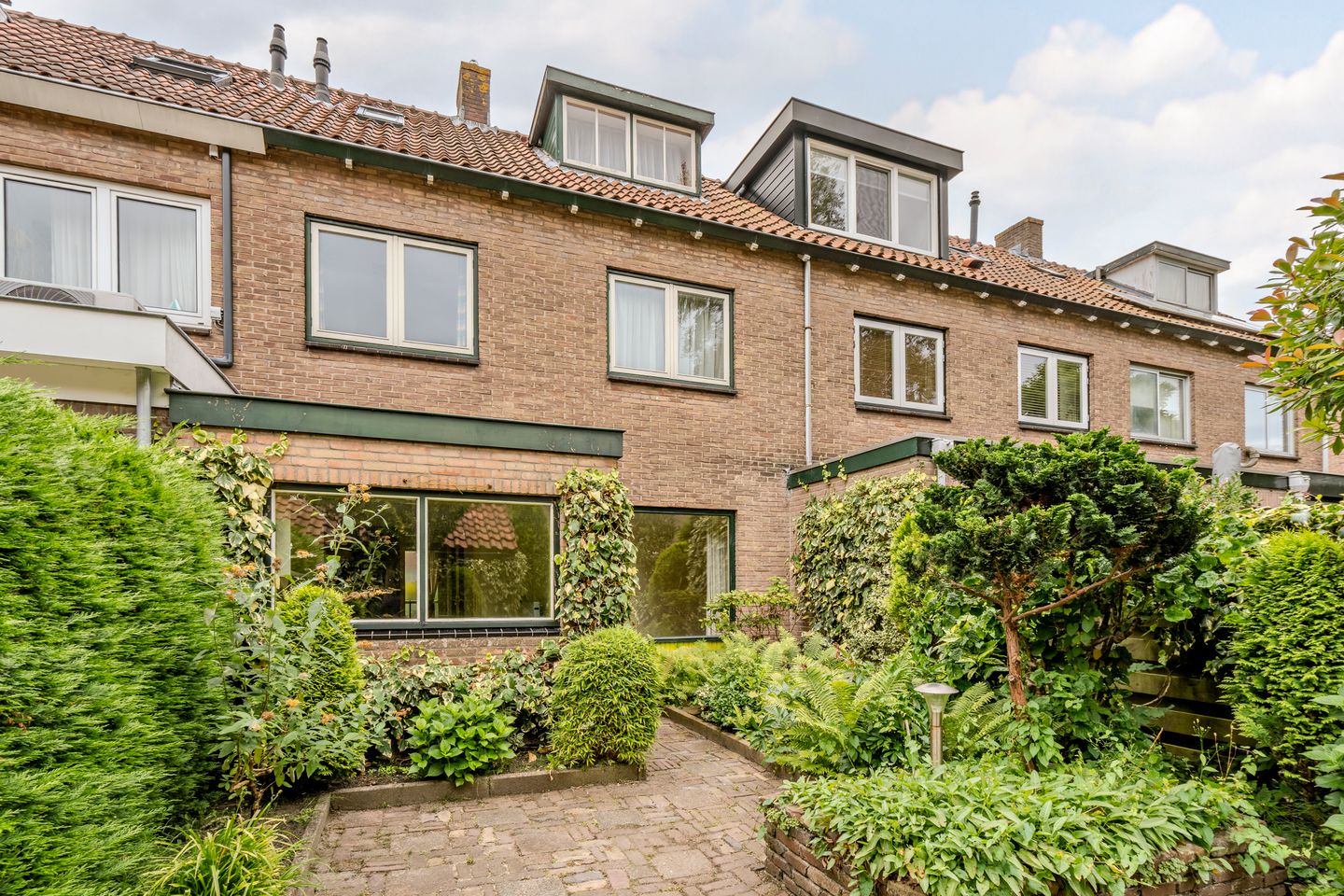 Foto 35 van Kastanjelaan 4