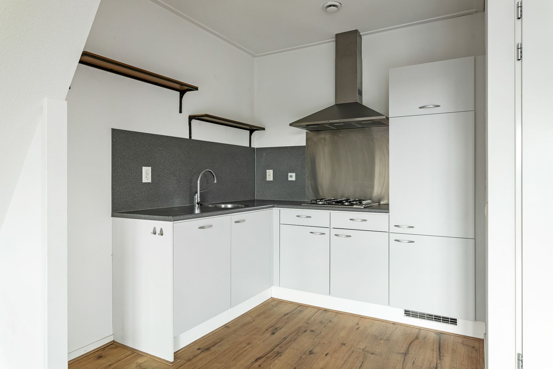 Foto 12 van Havenhoofd 30