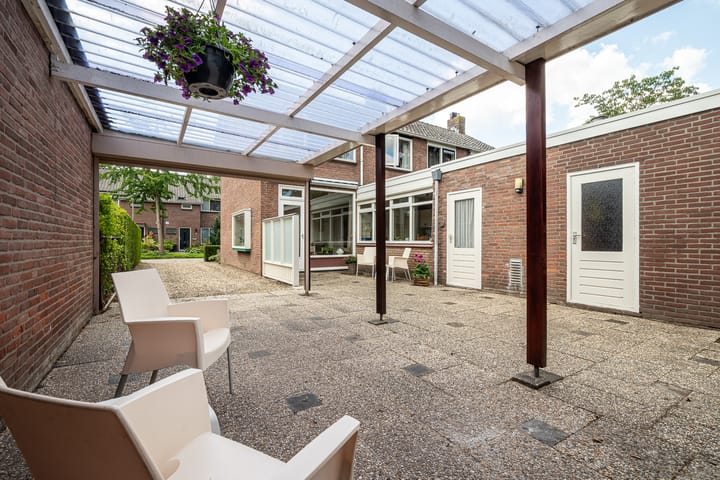 Foto 5 van Van Trojenweg 4