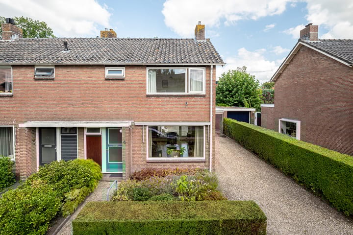 Foto 6 van Van Trojenweg 4