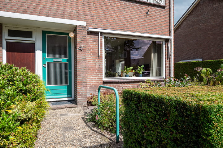 Foto 11 van Van Trojenweg 4